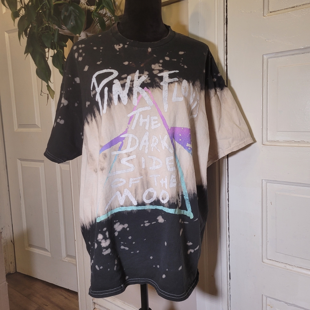 Pink Floyd Tee From The Buckle